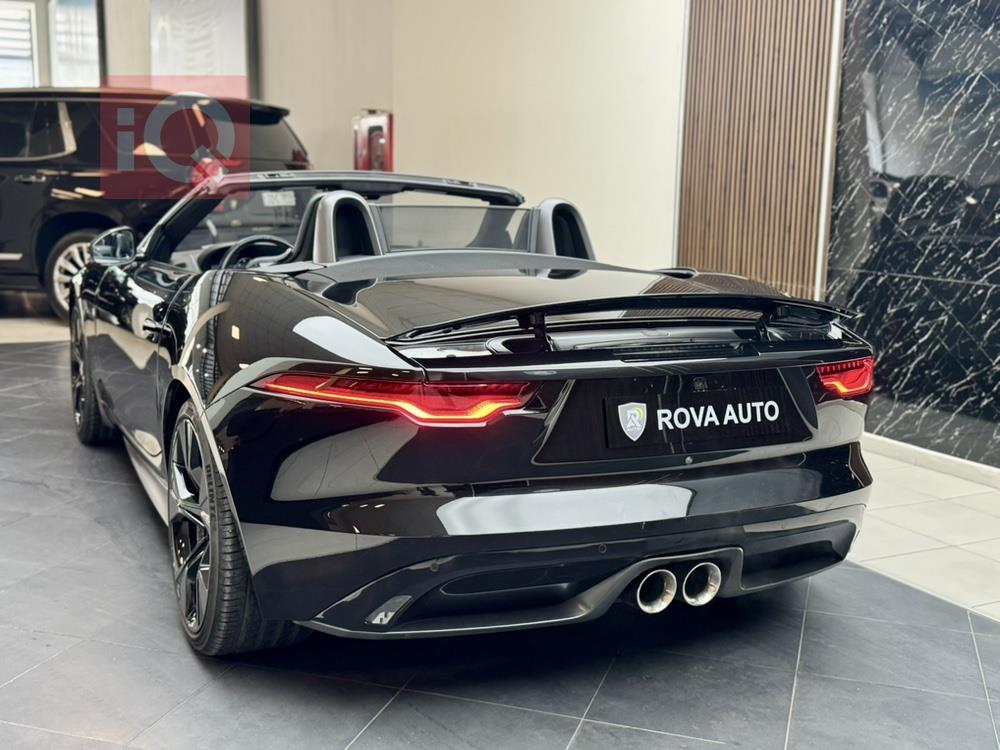 جاگوار F-Type